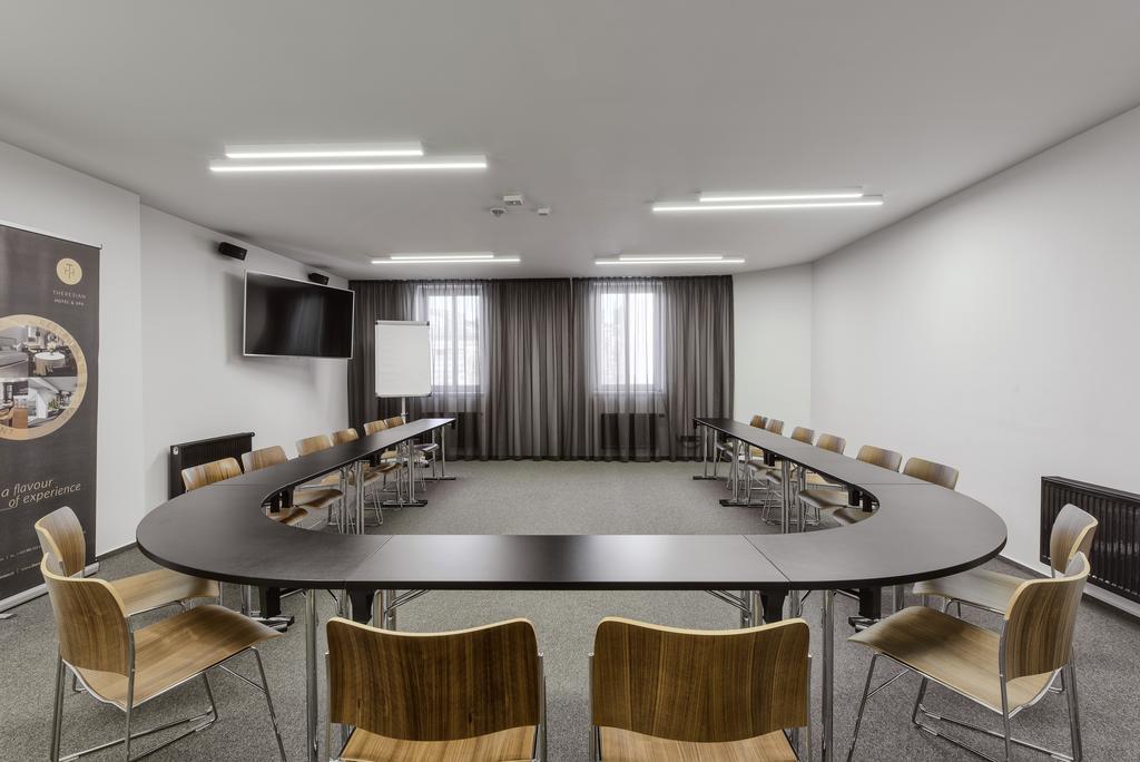Theresian Hotel Olomouc Ngoại thất bức ảnh